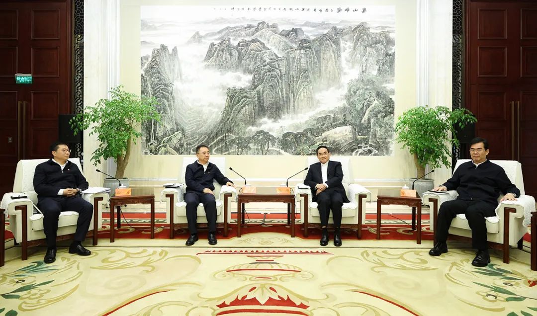 5,10拜會(huì ).jpg